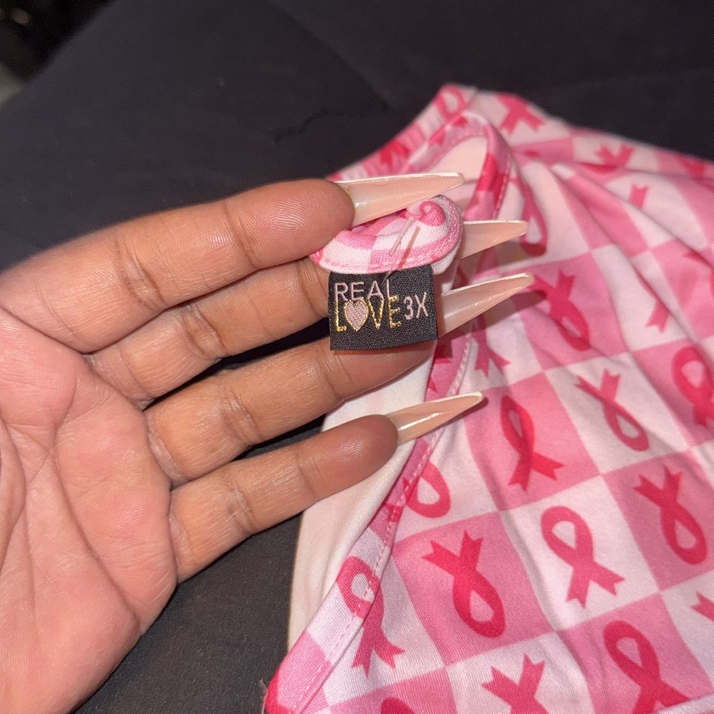 Real Love Pink Ribbon 🎀 Gown with front pocket 🎀🎗️Bundle - Picture 4 of 10